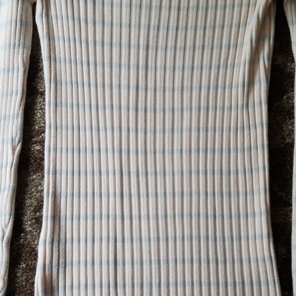 Sweater - Picture 3 of 6